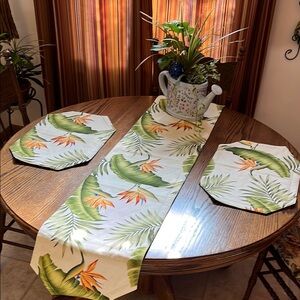 Bird of Paradise Hawaiian Table Linens Set